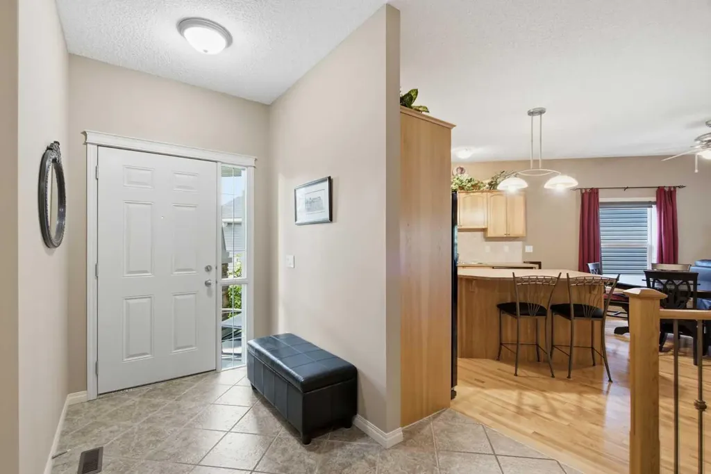 925 Imperial Drive Diamond Valley AB T0L2A0