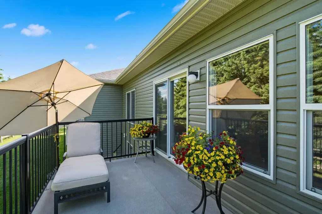 925 Imperial Drive Diamond Valley AB T0L2A0