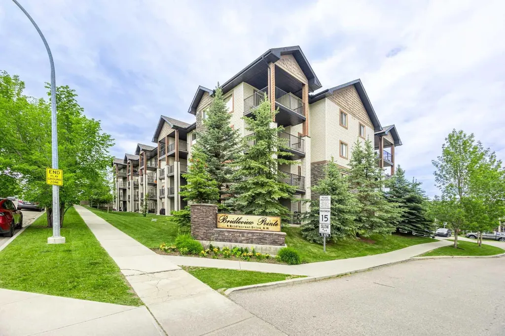 8 Bridlecrest Drive SW Calgary AB T2Y 0H6