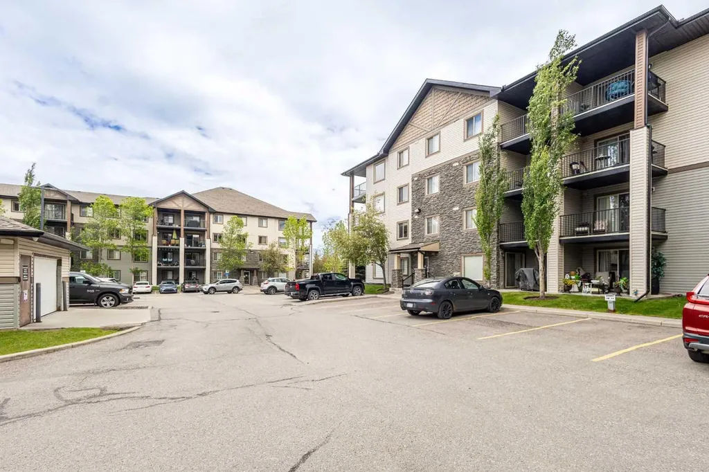 8 Bridlecrest Drive SW Calgary AB T2Y 0H6