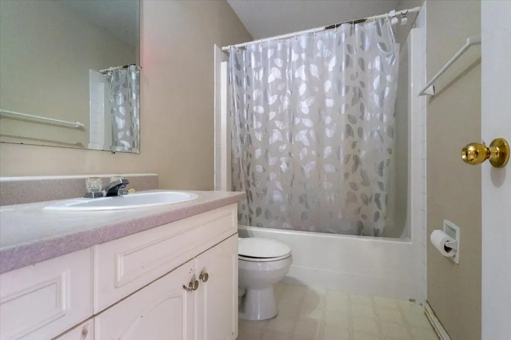 9109 112 Avenue Grande Prairie AB T8X 1K5