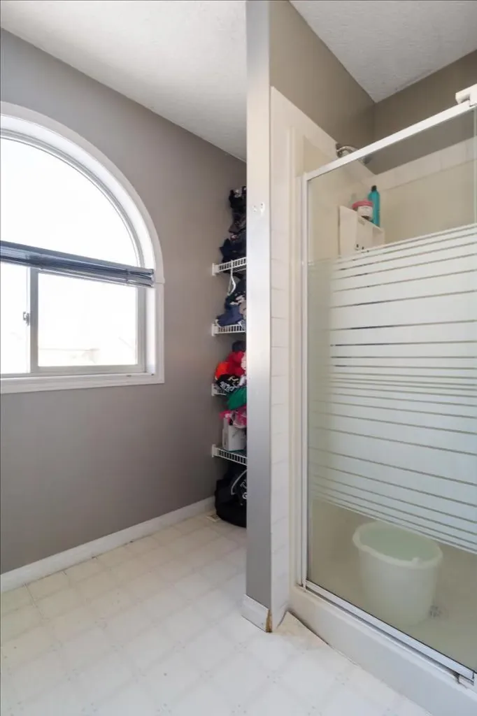 9109 112 Avenue Grande Prairie AB T8X 1K5