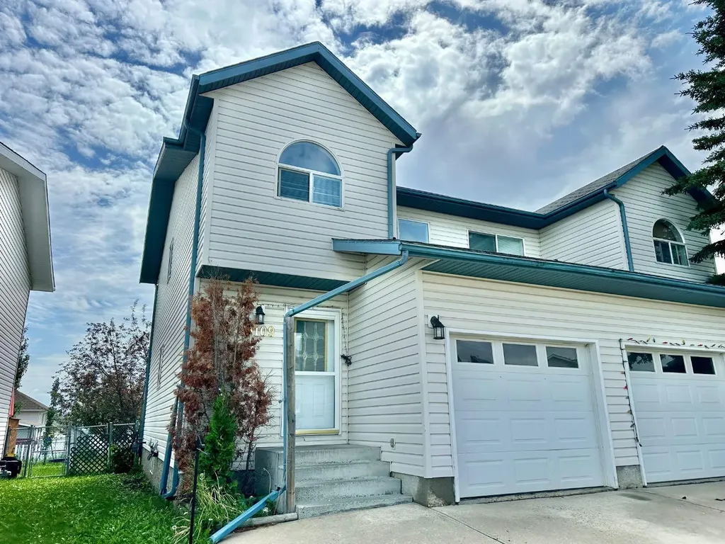 9109 112 Avenue Grande Prairie AB T8X 1K5