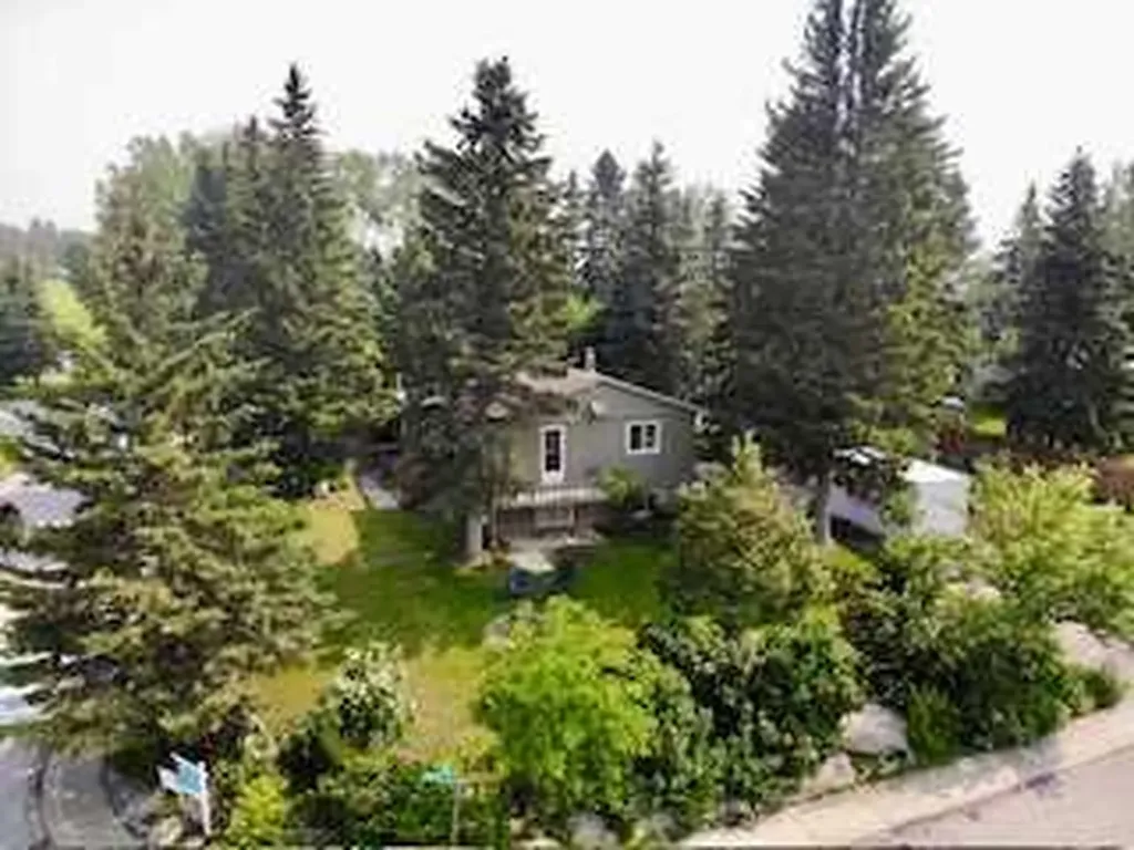 402 Boake Avenue Cremona AB T0M 0R0
