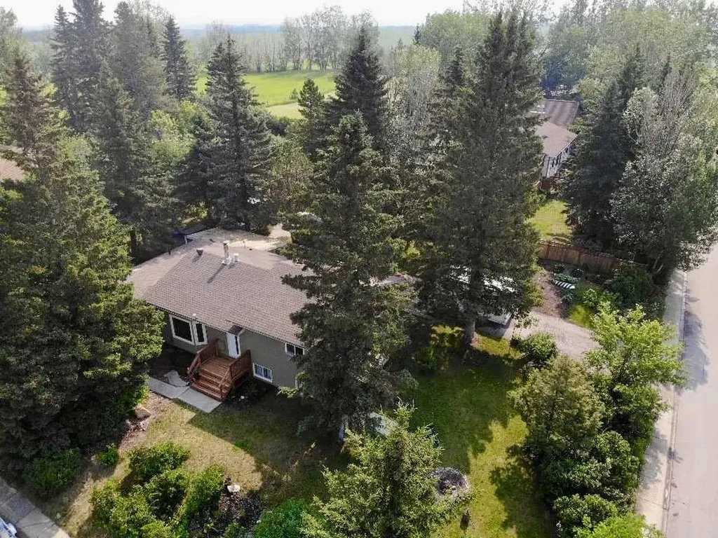 402 Boake Avenue Cremona AB T0M 0R0