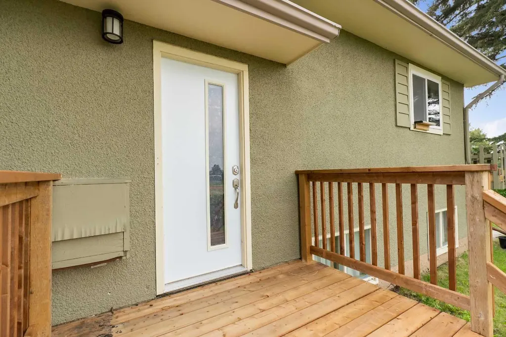 402 Boake Avenue Cremona AB T0M 0R0