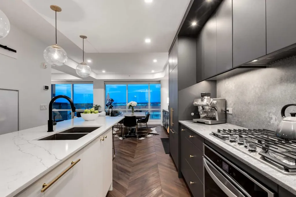 8445 Broadcast Avenue SW Calgary AB T3H 6B6