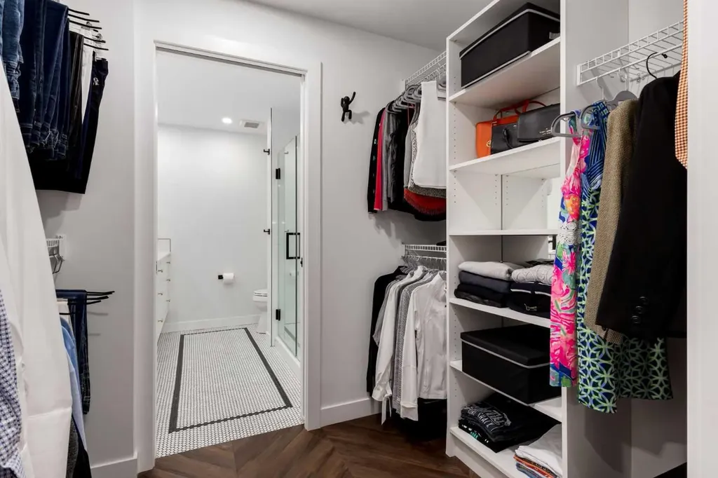 8445 Broadcast Avenue SW Calgary AB T3H 6B6