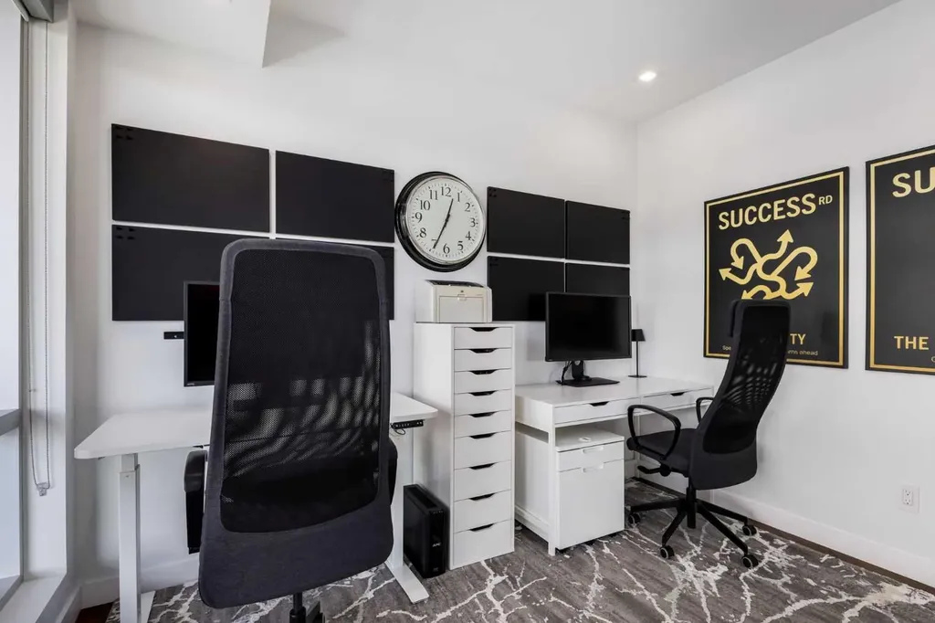8445 Broadcast Avenue SW Calgary AB T3H 6B6