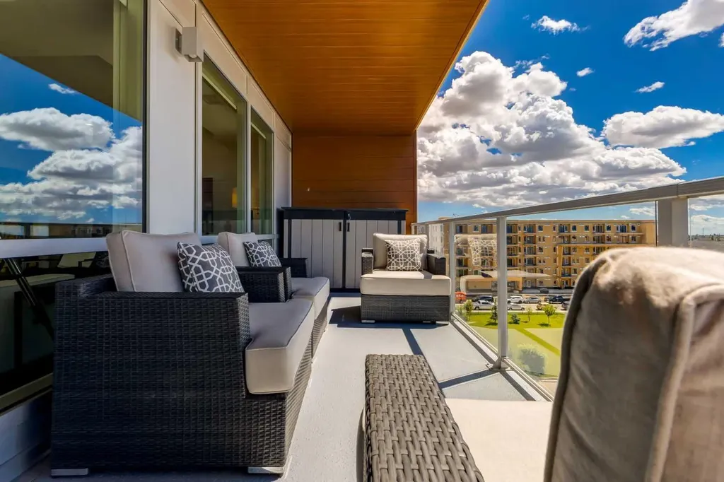 8445 Broadcast Avenue SW Calgary AB T3H 6B6