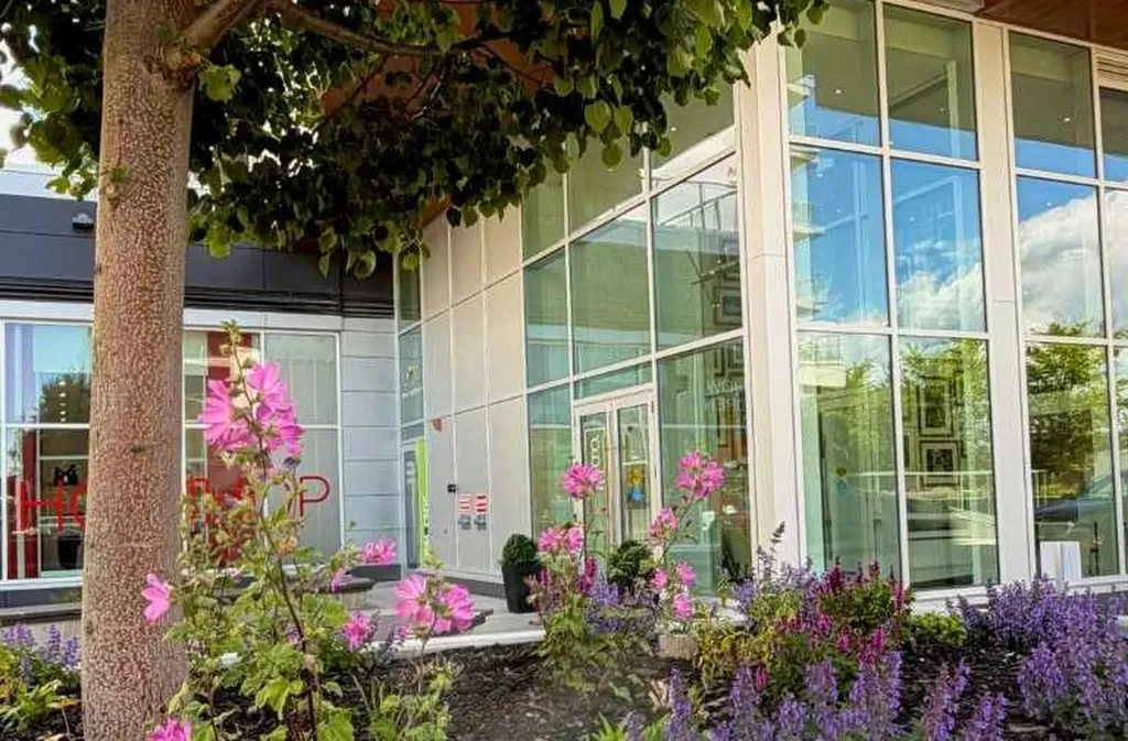 8445 Broadcast Avenue SW Calgary AB T3H 6B6