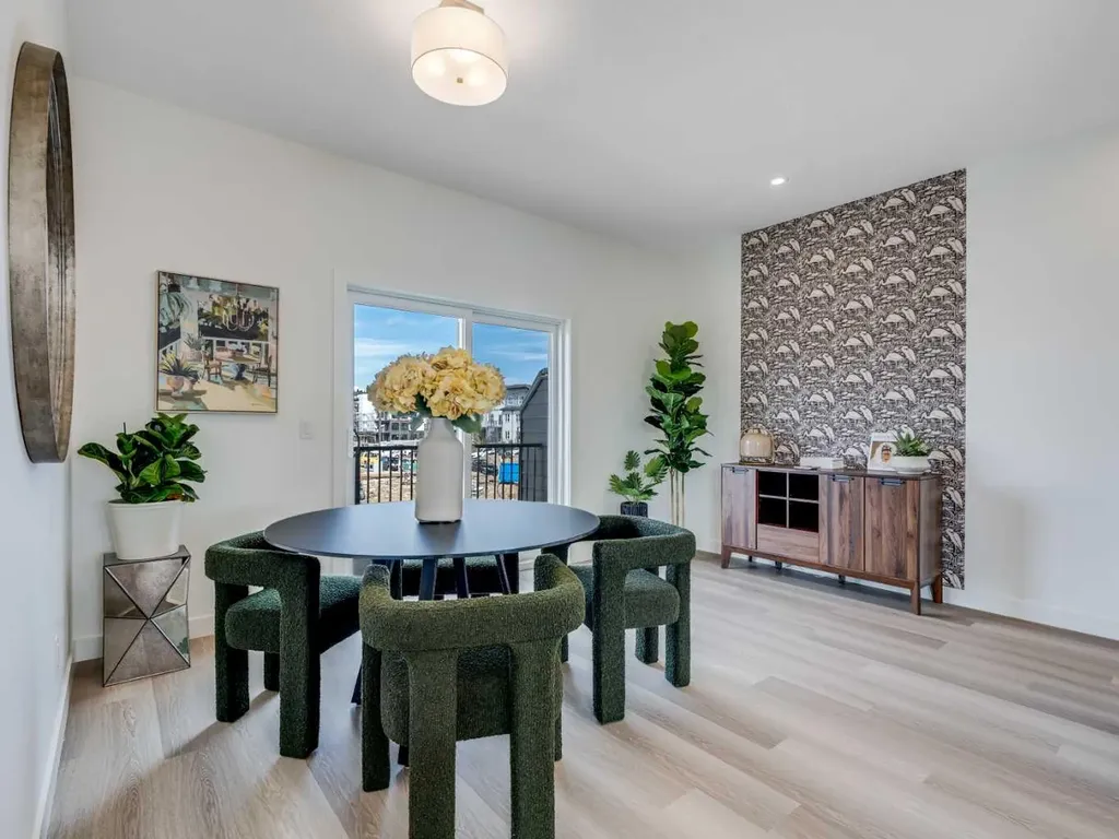 200 Southridge Drive Okotoks AB T1S 5P9