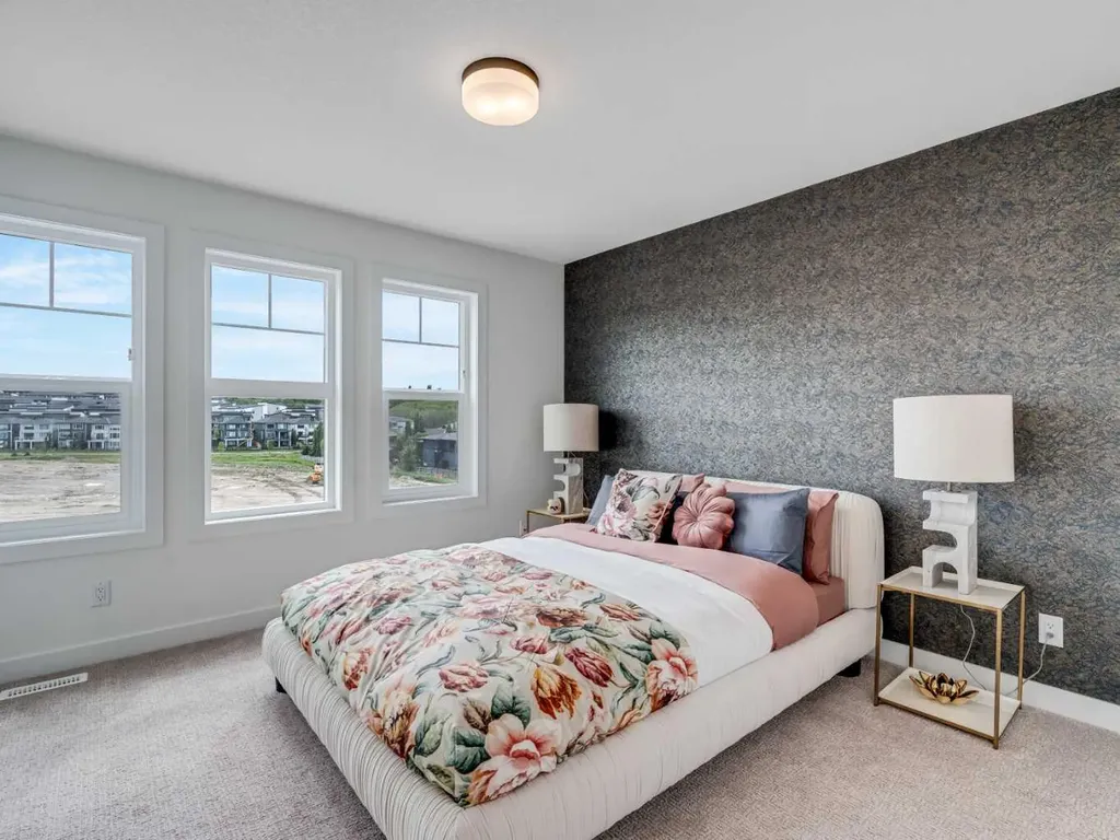 200 Southridge Drive Okotoks AB T1S 5P9