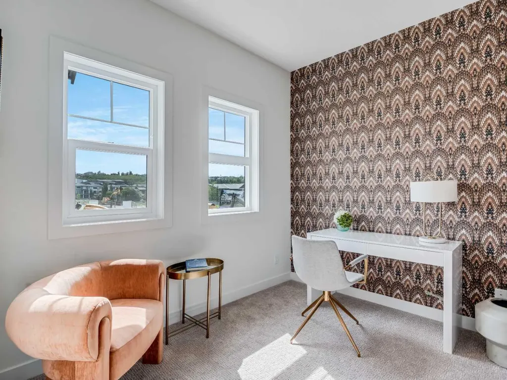 200 Southridge Drive Okotoks AB T1S 5P9