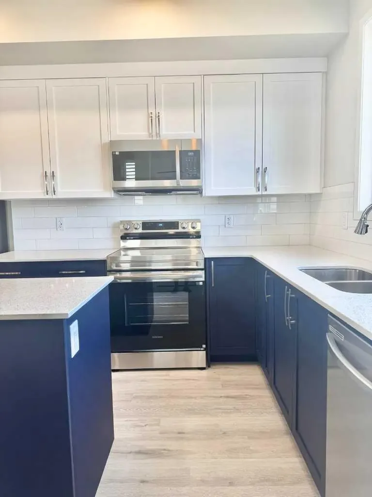 94 Aquila Drive Calgary AB T3R 2C4