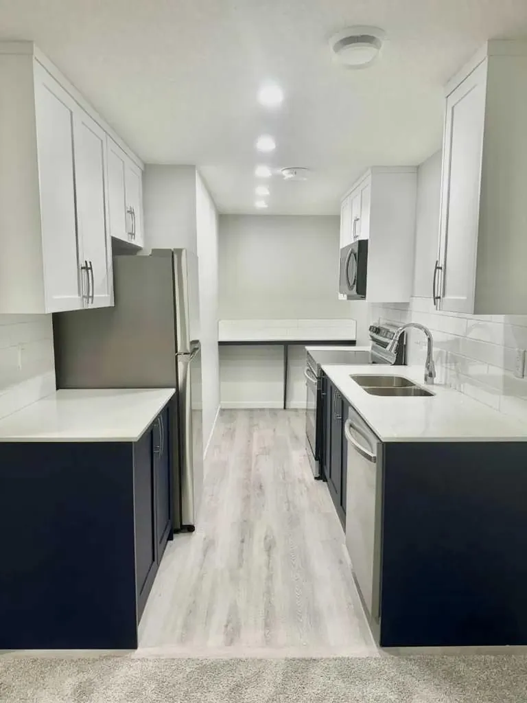 94 Aquila Drive Calgary AB T3R 2C4