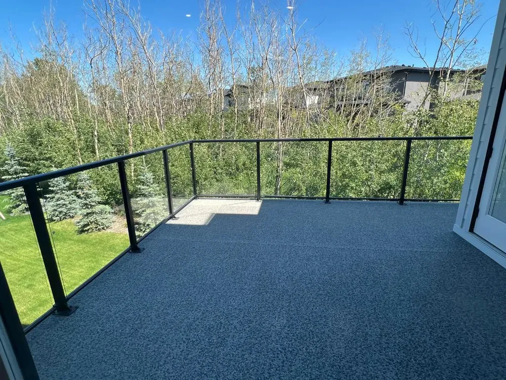48 Rockcliff Terrace NW Calgary AB T3G 0G6