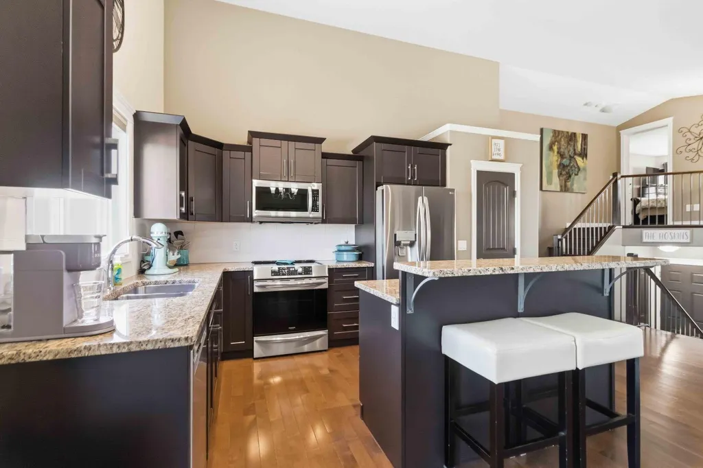 172 Huberman Way Fort Mcmurray AB T9K 0Z9