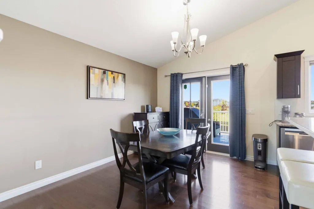 172 Huberman Way Fort Mcmurray AB T9K 0Z9
