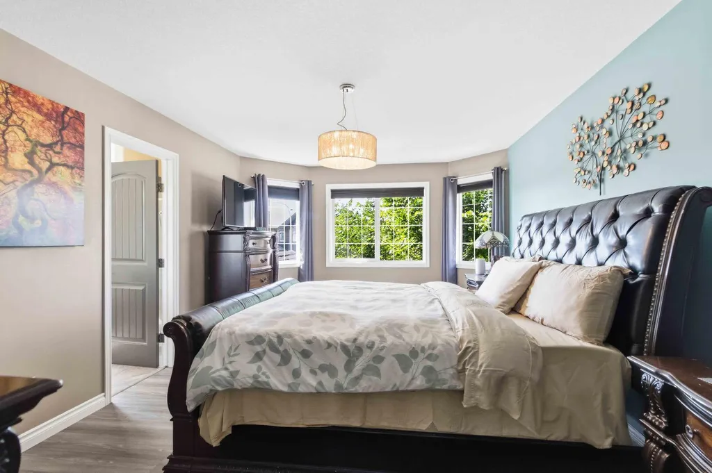 172 Huberman Way Fort Mcmurray AB T9K 0Z9