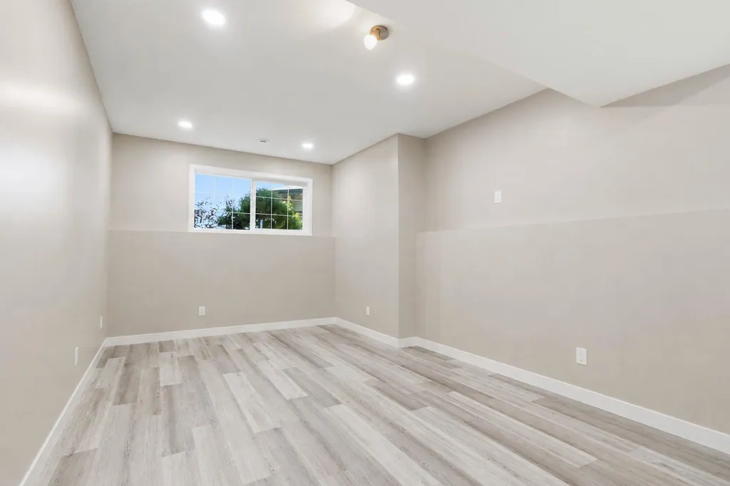 172 Huberman Way Fort Mcmurray AB T9K 0Z9