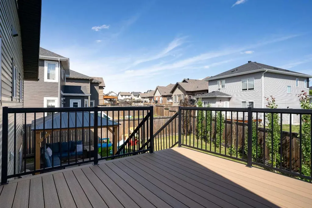 140 Heibert Bay Fort Mcmurray AB T9K 2X2