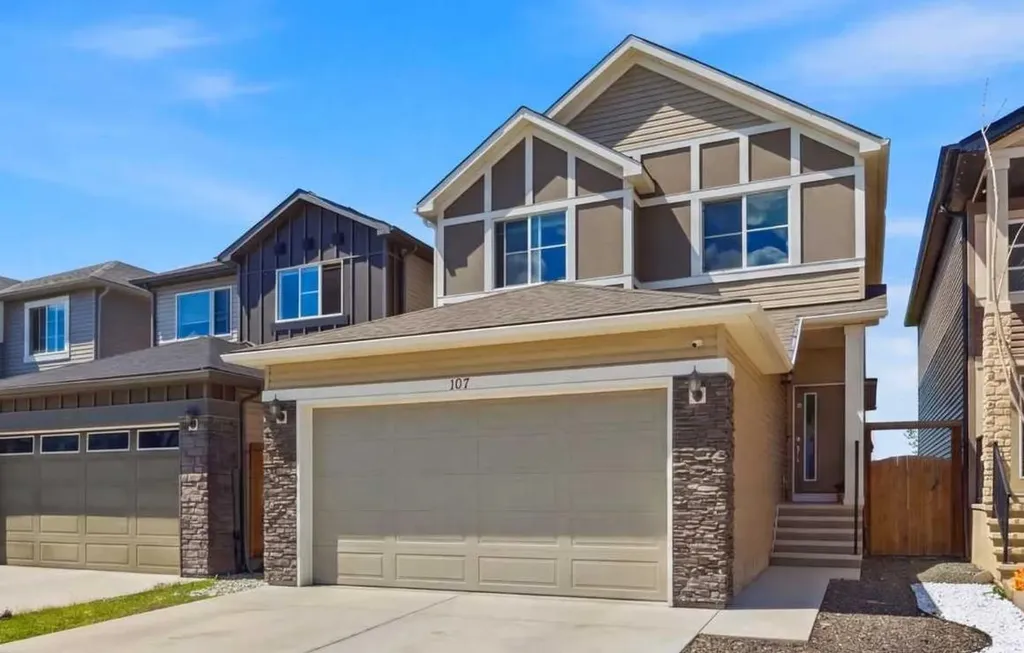 107 Savanna Way Way E Calgary AB T3J 0Y6
