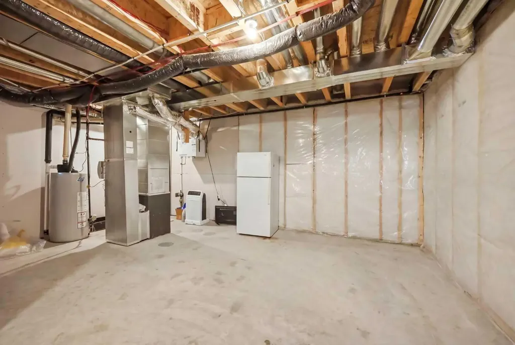 107 Savanna Way Way E Calgary AB T3J 0Y6
