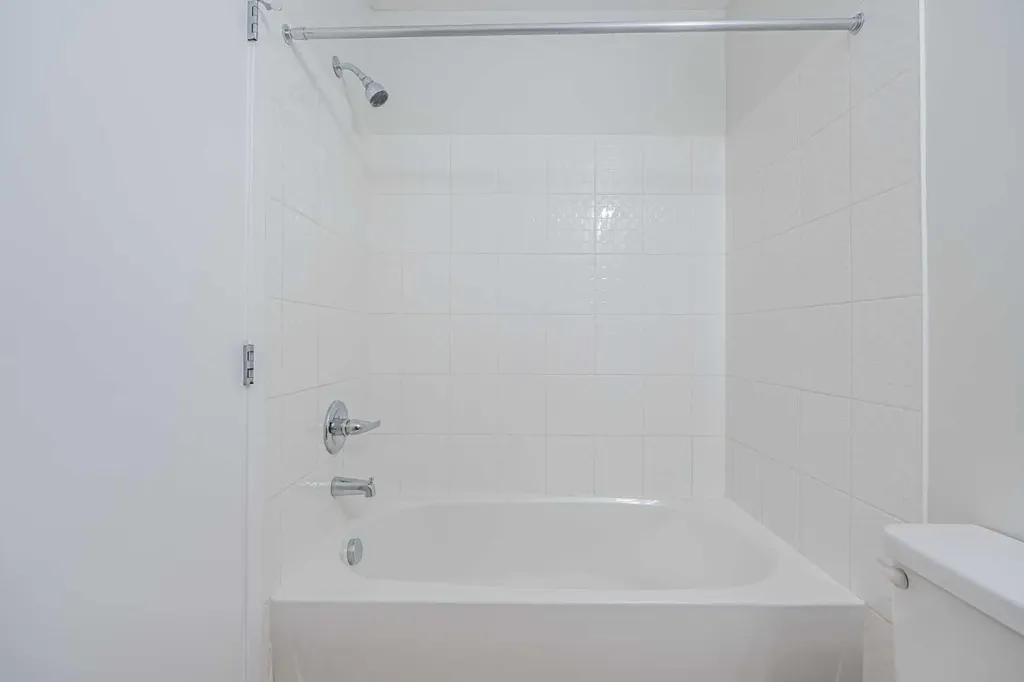4641 128 Avenue NE Calgary AB T3N 1T3