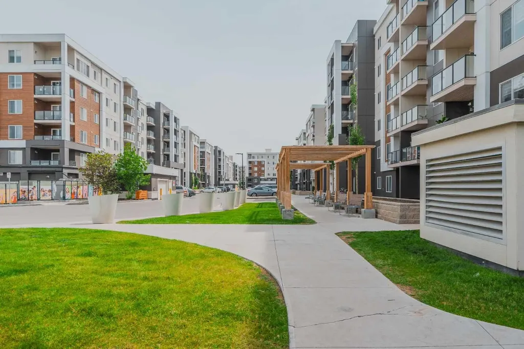 4641 128 Avenue NE Calgary AB T3N 1T3