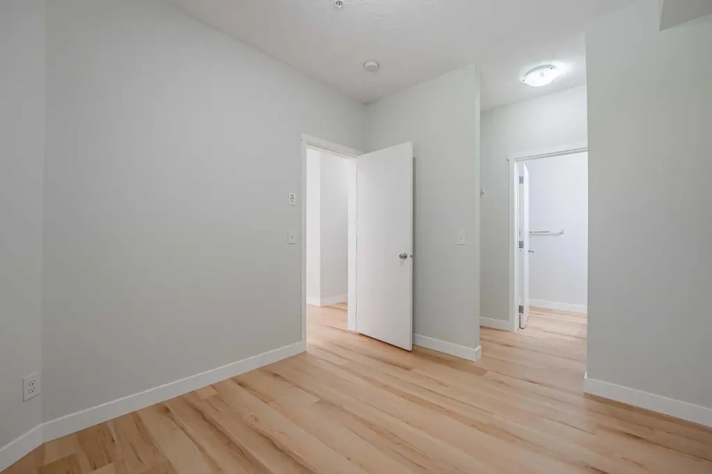4641 128 Avenue NE Calgary AB T3N 1T3
