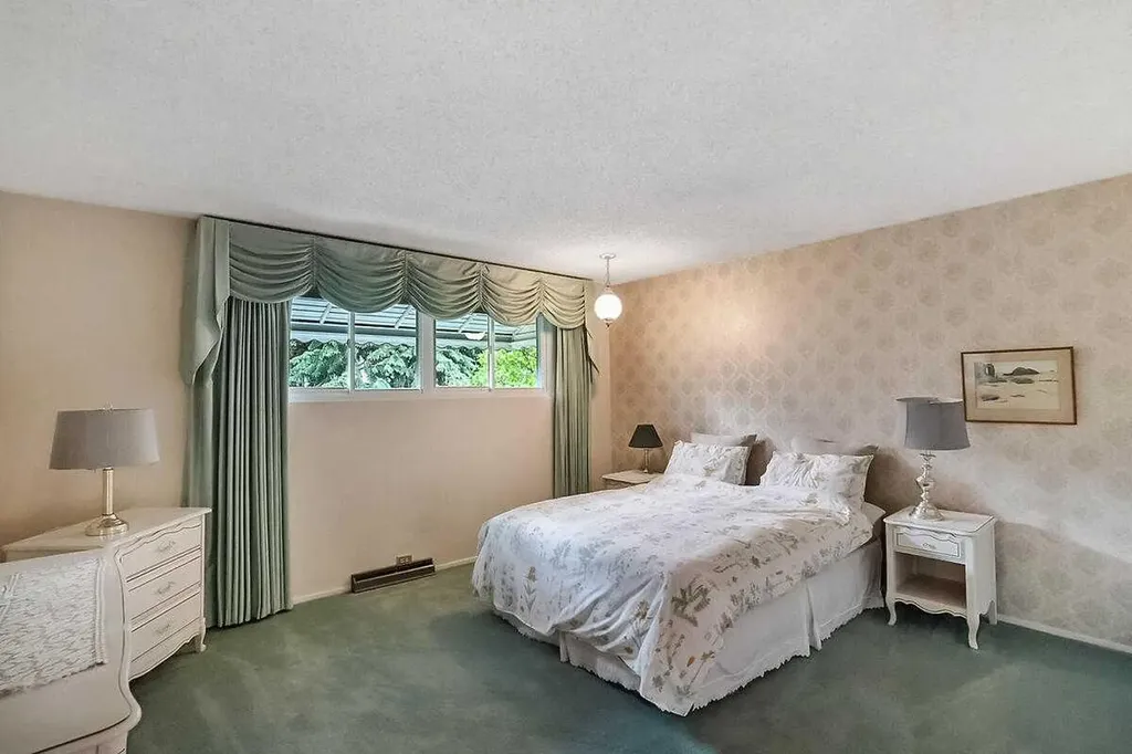 3415 Utah Crescent NW Calgary AB T2N 4A9