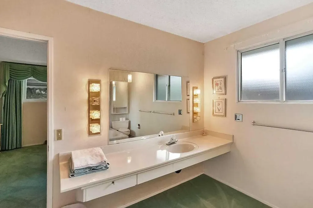 3415 Utah Crescent NW Calgary AB T2N 4A9