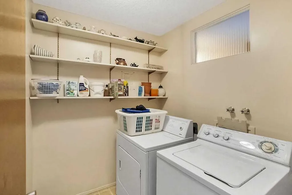 3415 Utah Crescent NW Calgary AB T2N 4A9