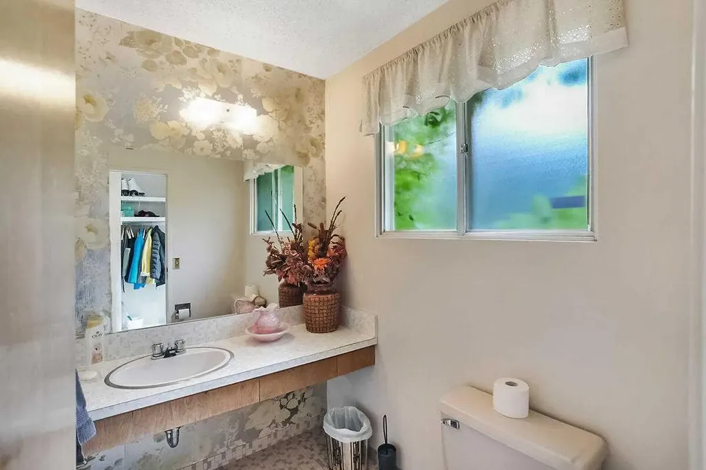 3415 Utah Crescent NW Calgary AB T2N 4A9