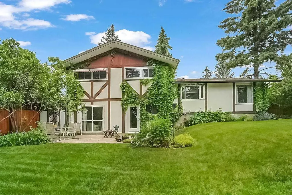 3415 Utah Crescent NW Calgary AB T2N 4A9