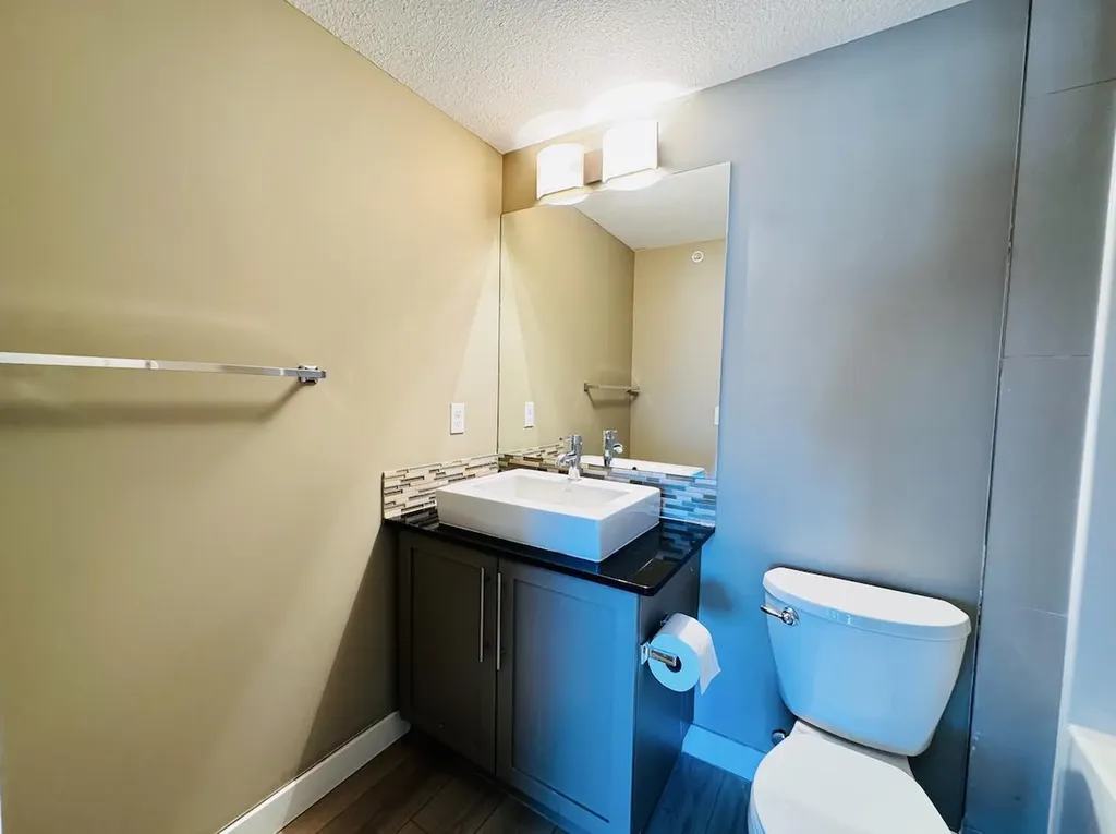 155 Skyview Ranch Way NE Calgary AB T3N0L1