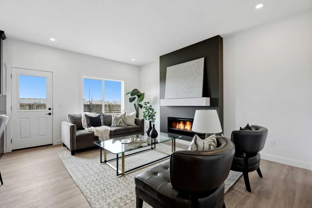 244 Homestead View NE Calgary AB T3J 5T8