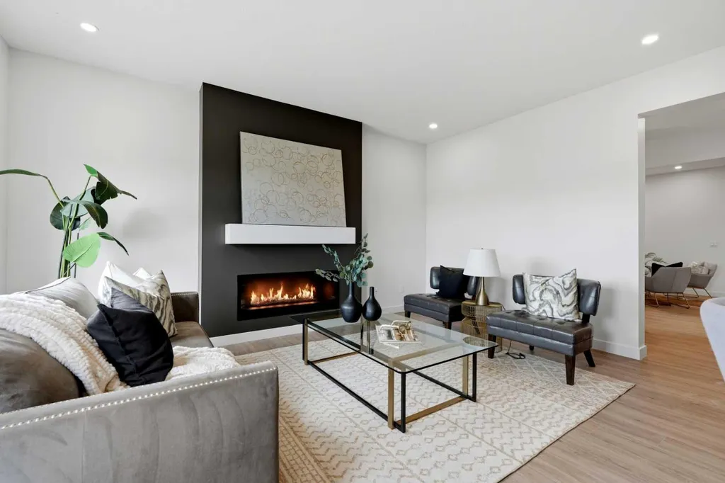 244 Homestead View NE Calgary AB T3J 5T8