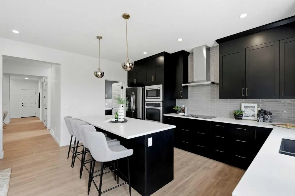 244 Homestead View NE Calgary AB T3J 5T8