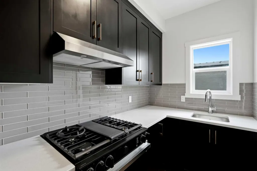 244 Homestead View NE Calgary AB T3J 5T8