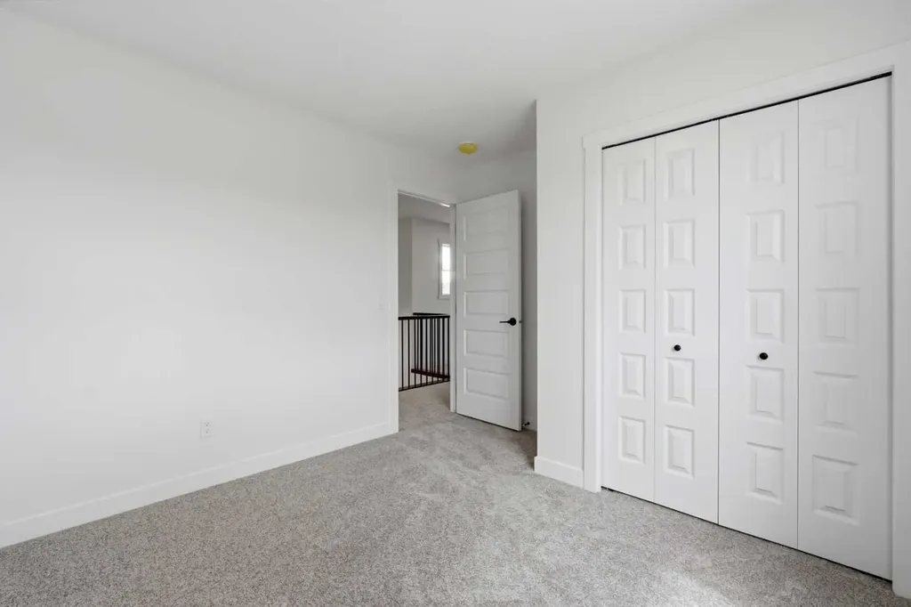 244 Homestead View NE Calgary AB T3J 5T8