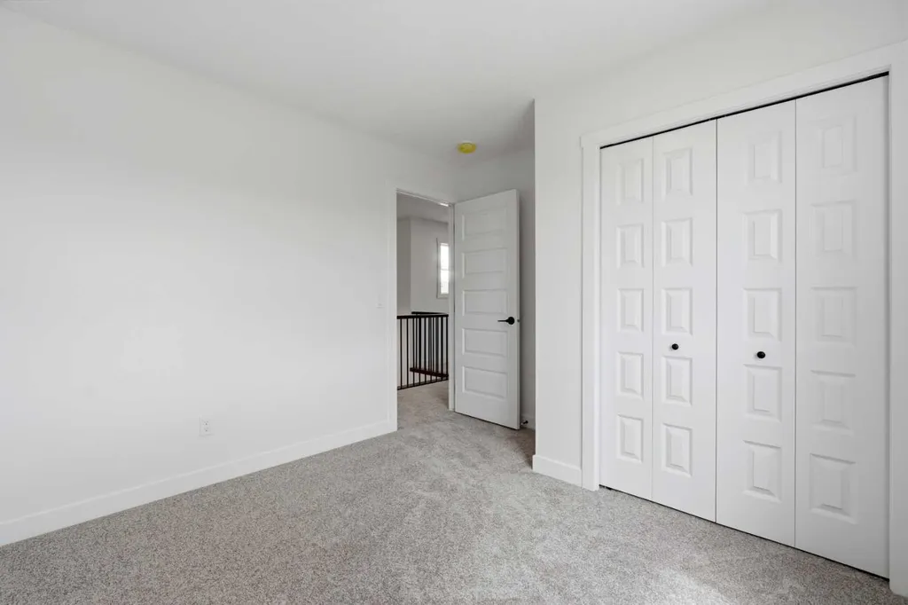 244 Homestead View NE Calgary AB T3J 5T8