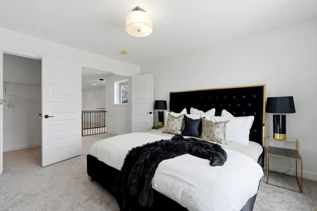 244 Homestead View NE Calgary AB T3J 5T8