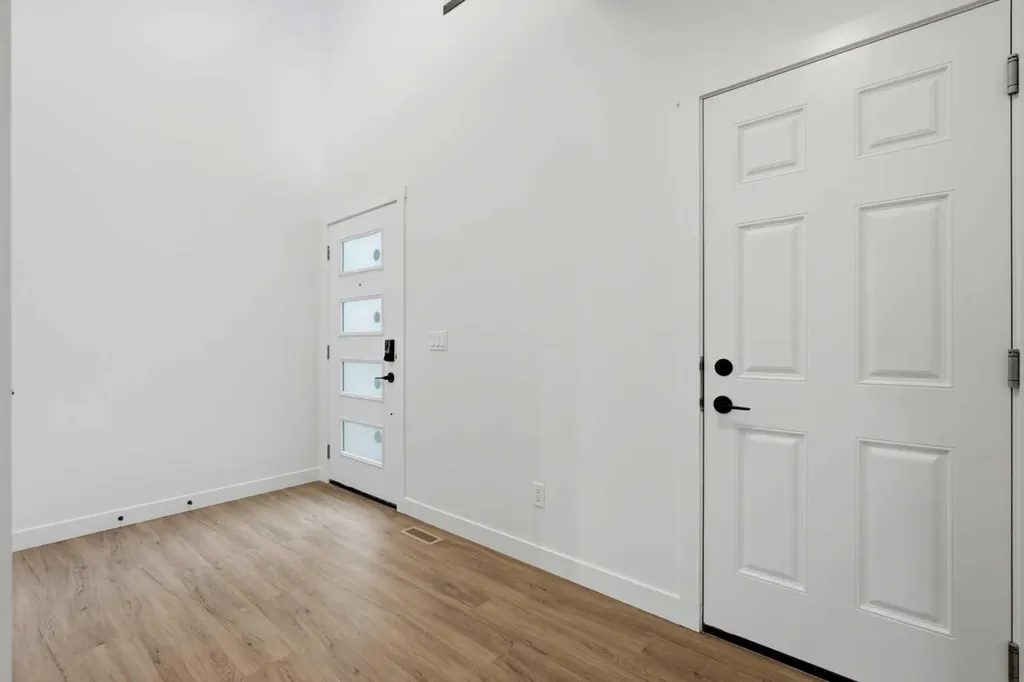 244 Homestead View NE Calgary AB T3J 5T8