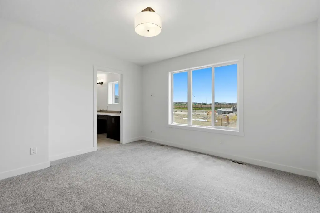 244 Homestead View NE Calgary AB T3J 5T8