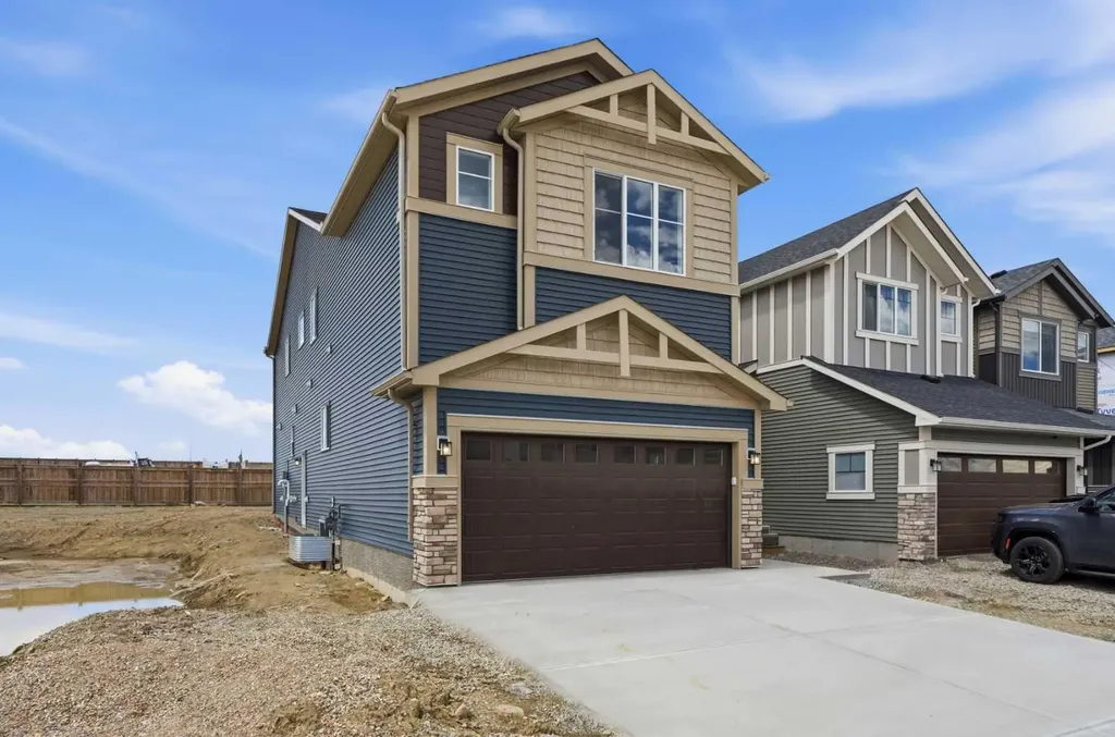 244 Homestead View NE Calgary AB T3J 5T8