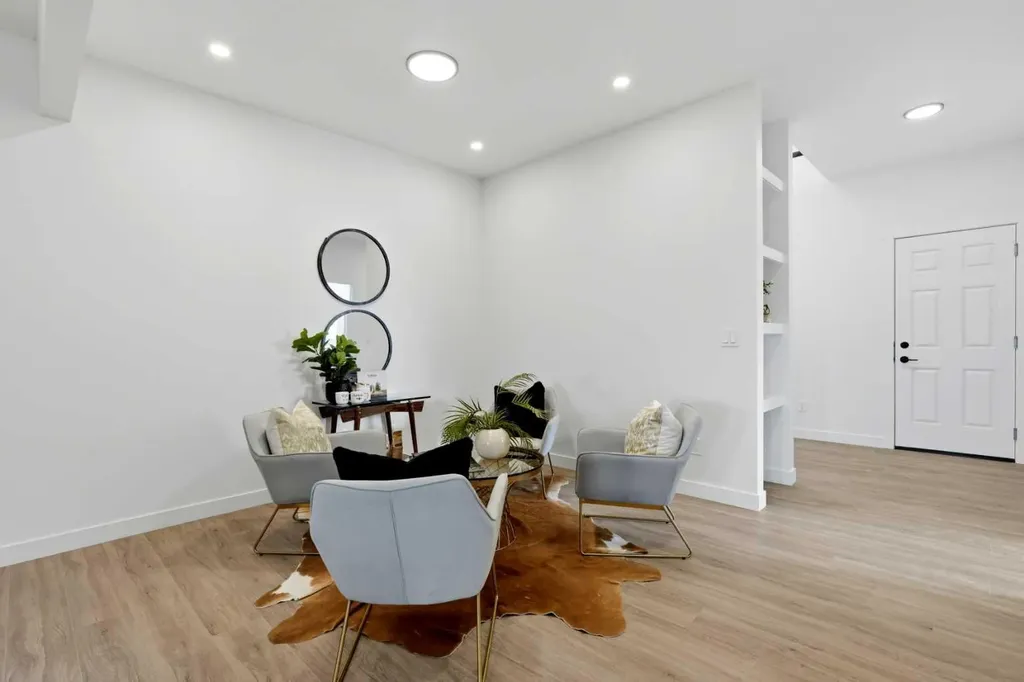 244 Homestead View NE Calgary AB T3J 5T8