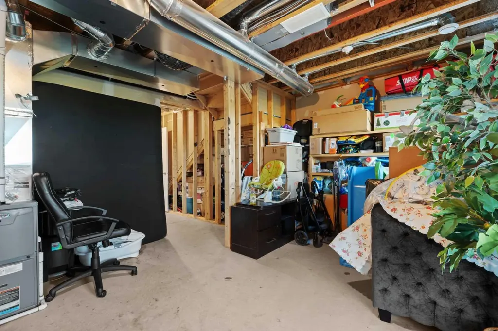98 Copperstone Villas Calgary AB T2Z 5E3
