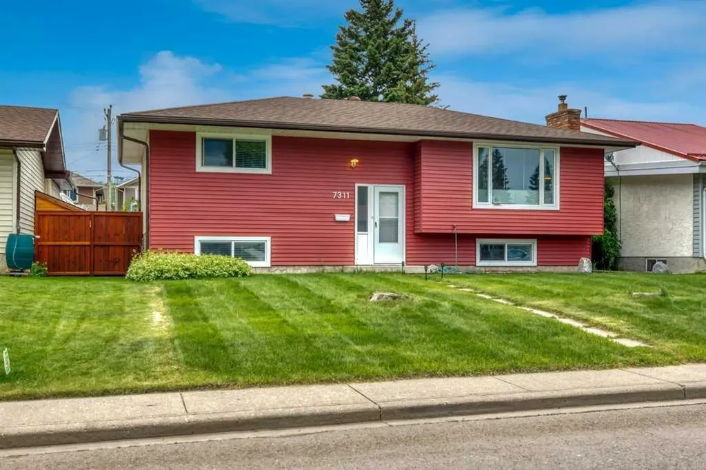 7311 35 Avenue NW Calgary AB T3B 1T2